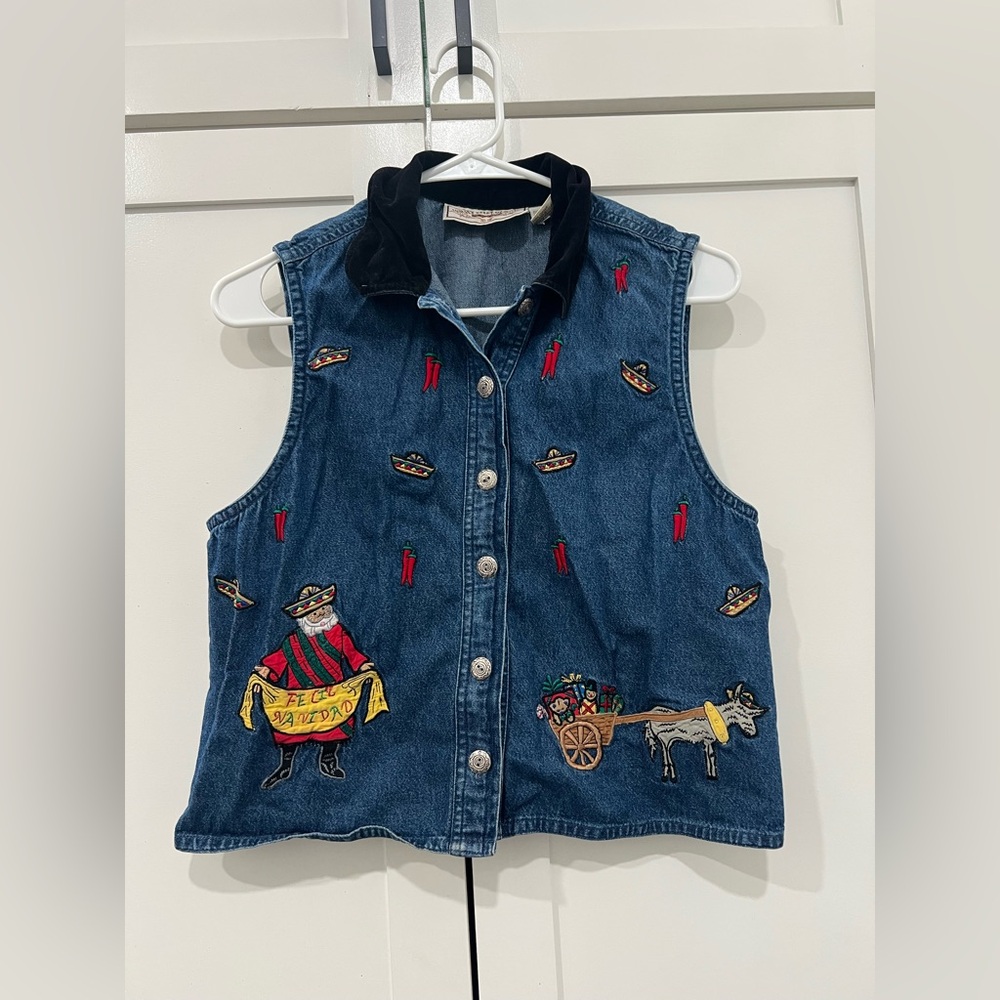 Vintage Rhythm Blue women's small denim vest with embroidered holiday
